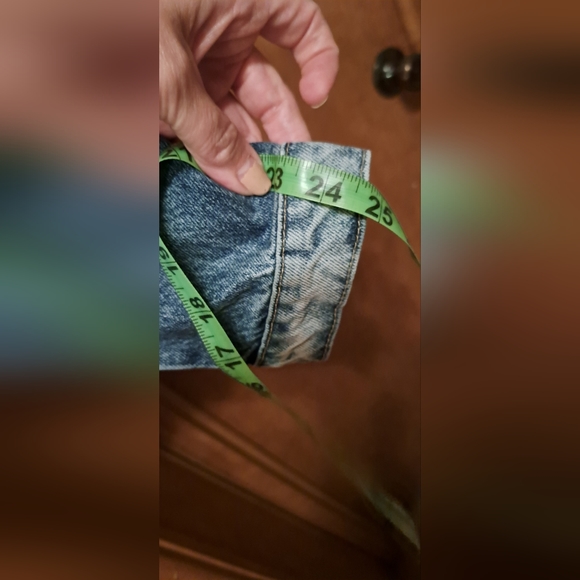 Ladies A Loves A 2 Tone Denim Jacket Dark/Light Wash Size Large Oversized Frayed - Picture 10 of 10